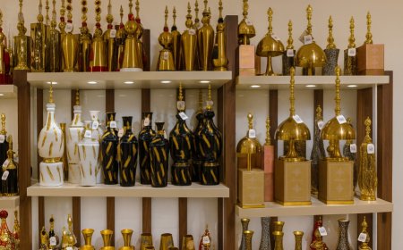 Sunrise The Gift World Karol Bagh Premier Destination for Restaurant Décor and Decorative Accessories Delhi 4.2